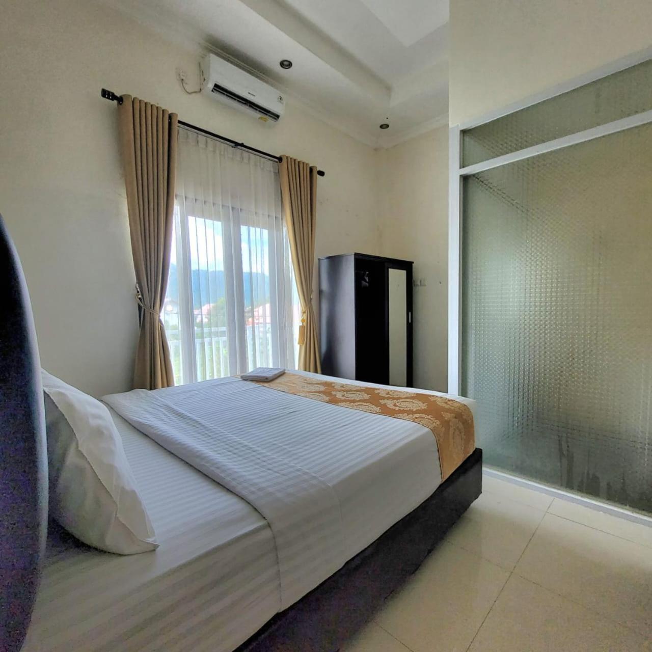 Mahakam Guest House Padang  Habitación foto